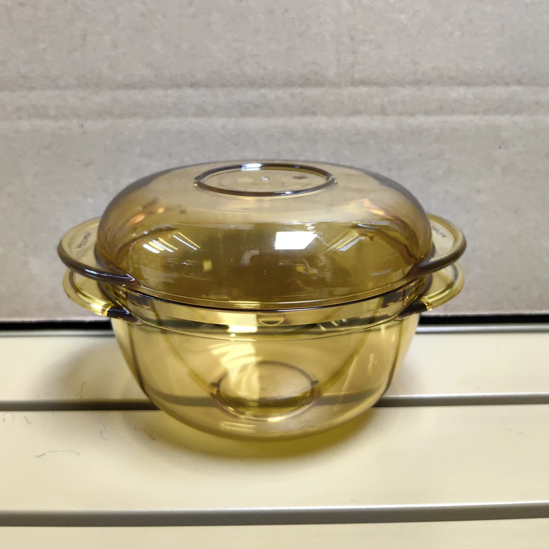 400毫升厨神微波碗  细微保存痕迹（无白色密封盖介意勿拍）