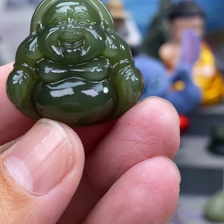 和田玉未镶嵌车挂