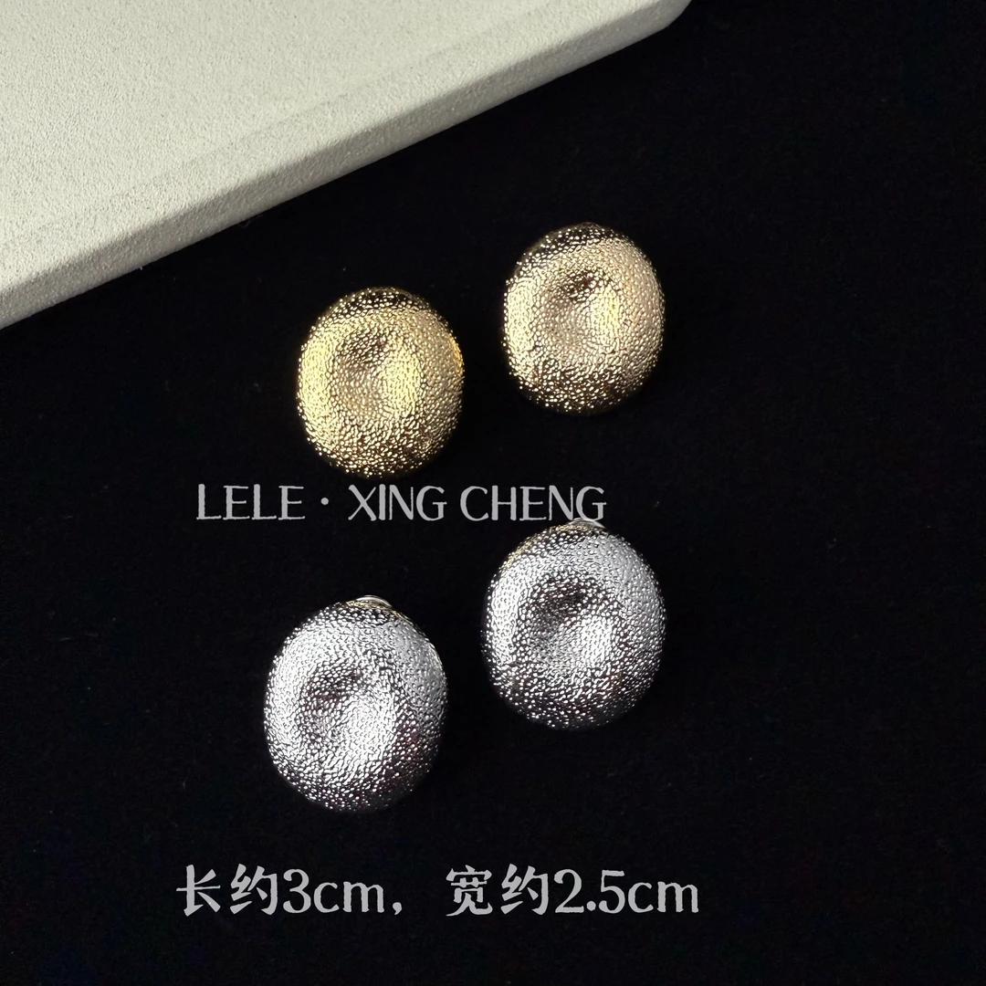 铜合金耳饰 欧美风椭圆形高级气质灵动耳钉