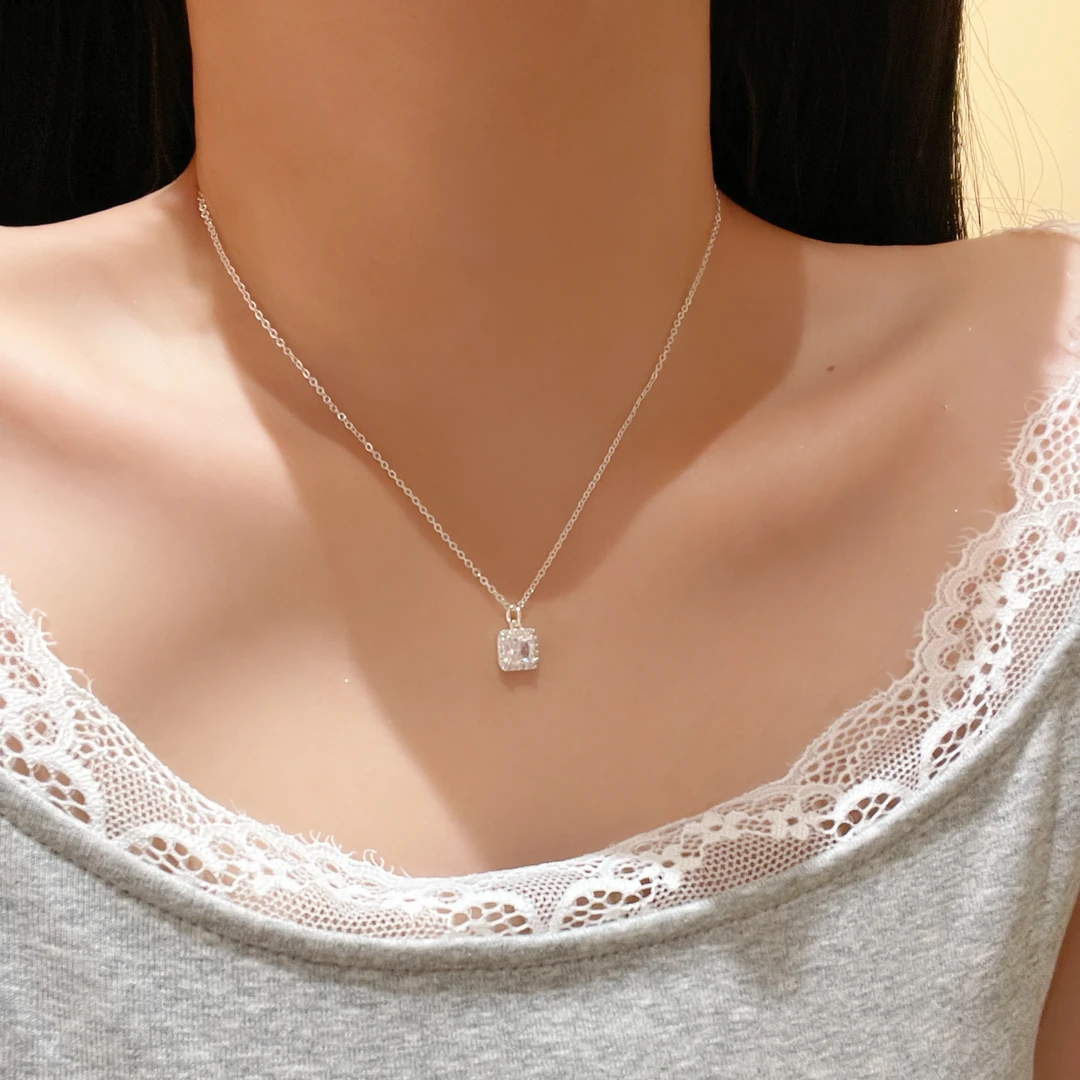 铜项链 简约小方几何锆石项链女高级感复古百搭小众吊坠锁骨项链