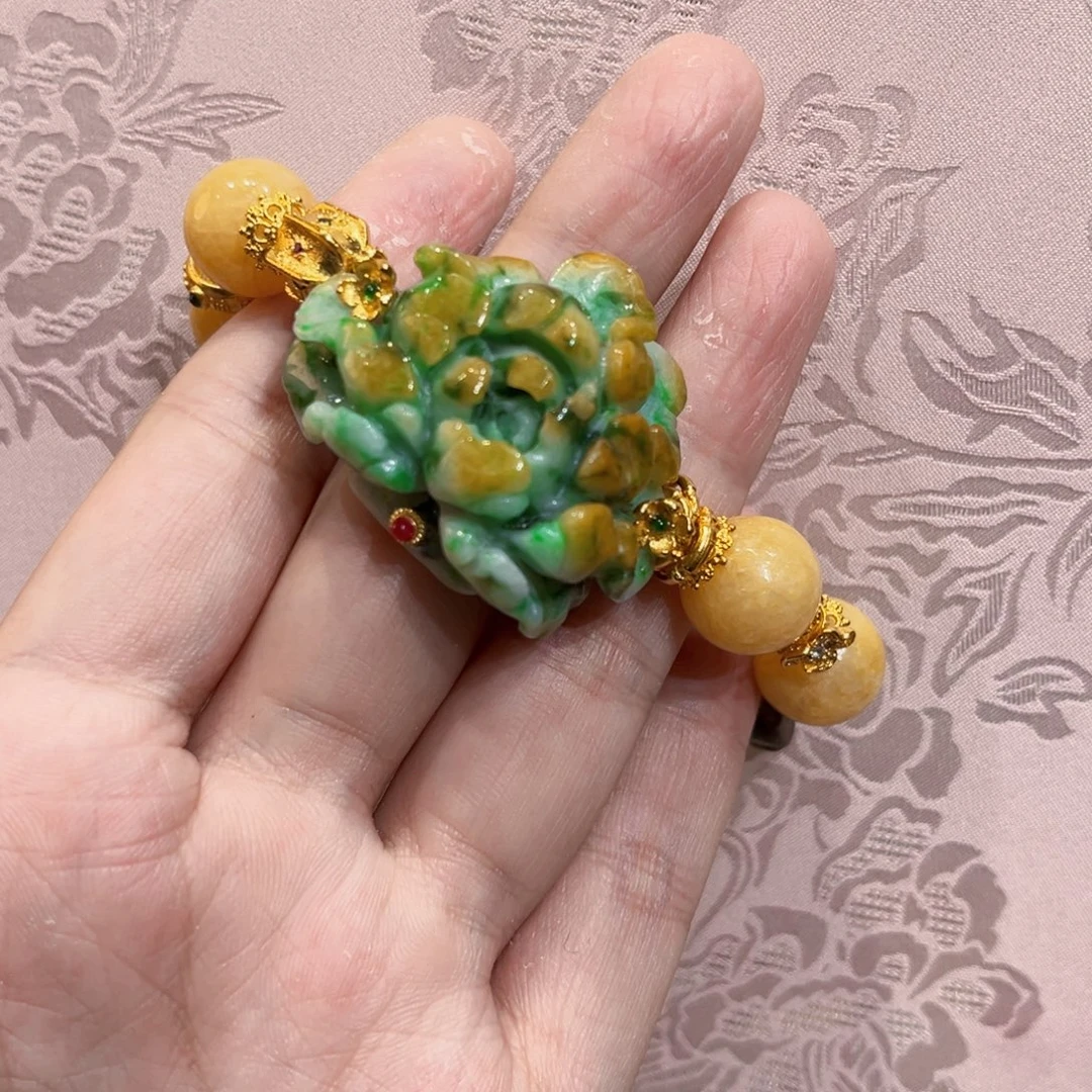 翡翠合金吊坠(赠链)