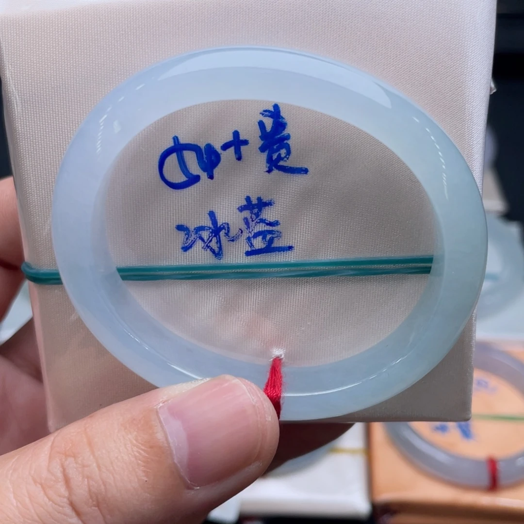 翡翠未镶嵌手镯翡翠手镯37