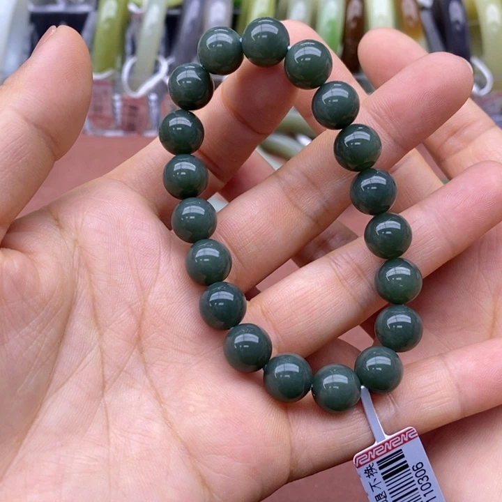 和田玉未镶嵌手链卡10