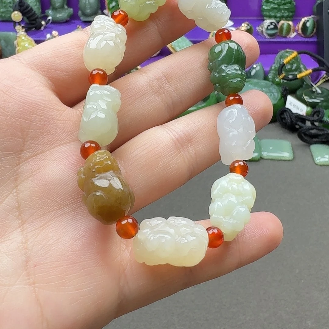 和田玉未镶嵌手链