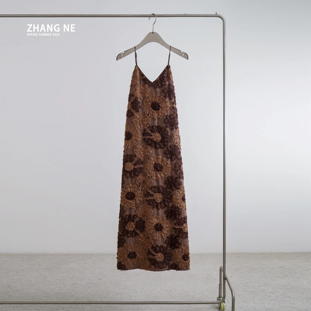 【ZHANG NE】秋季新款重工立体盘带绣花连衣裙-25062012064