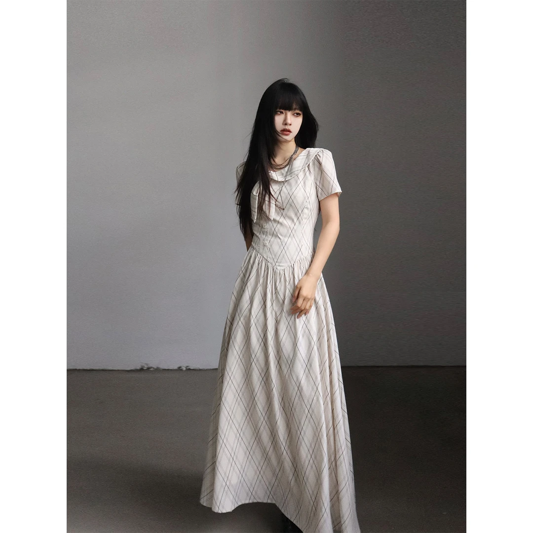 呆毛DM.FACTORY【秘密阁楼】夏季新款度假休闲海军领连衣裙DMW4117