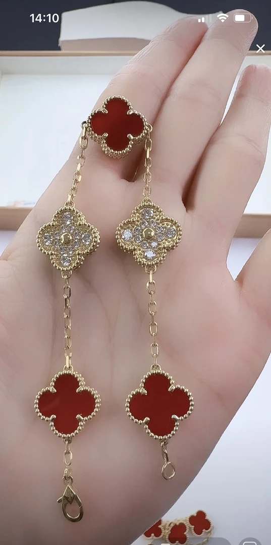 重金豪镶18K金红玛瑙15mm四叶草五花手链