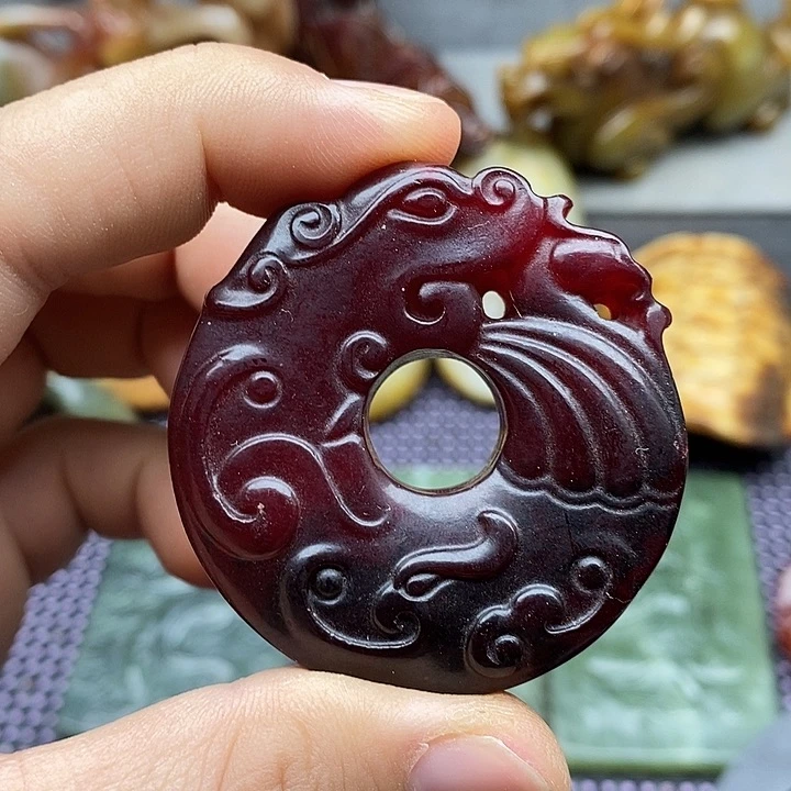 未镶嵌蛇纹石玉颈饰