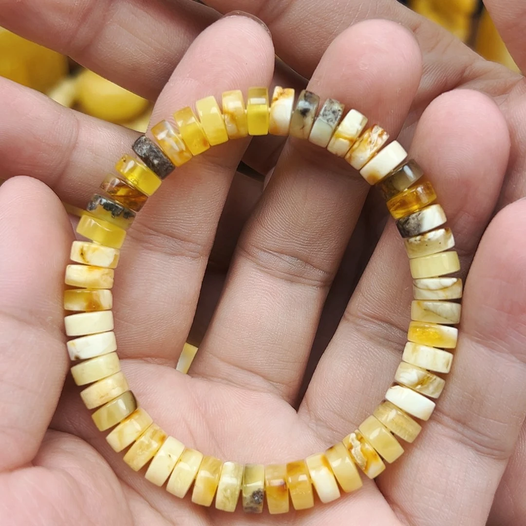 蜜蜡颈饰未镶嵌单圈8.7mm，开播福利