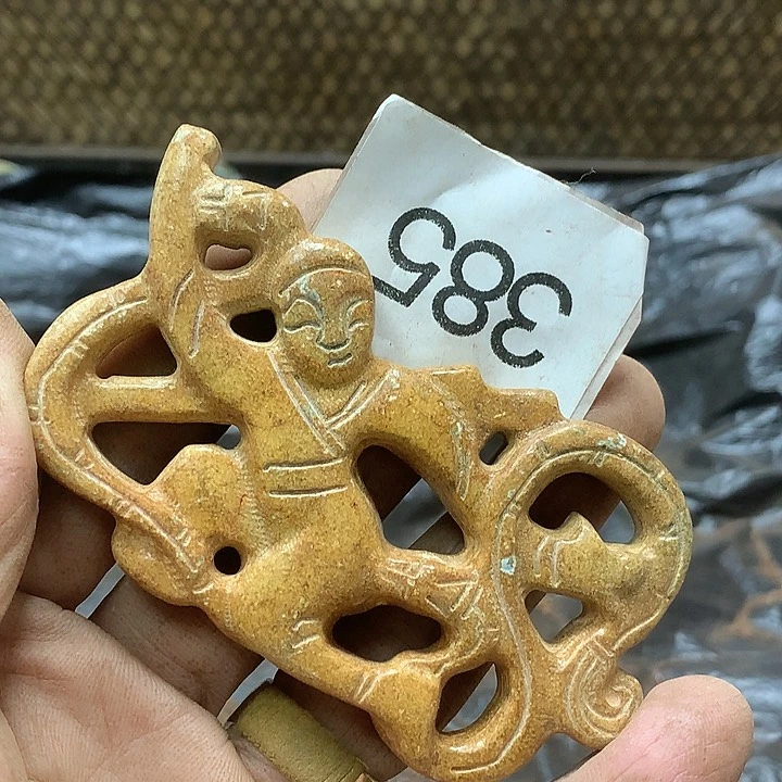 未镶嵌和田玉挂件