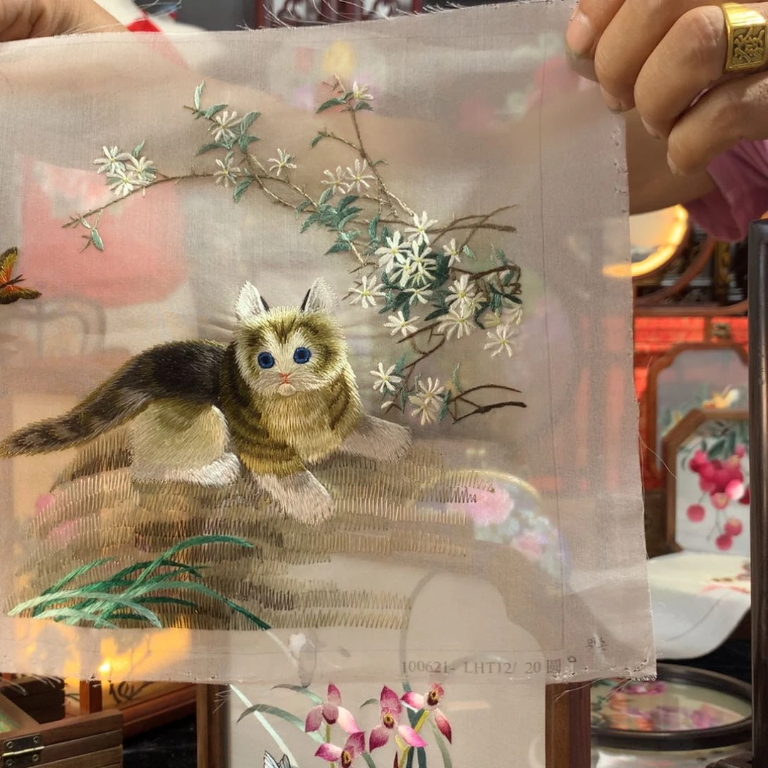 木大八边框架猫咪苏绣