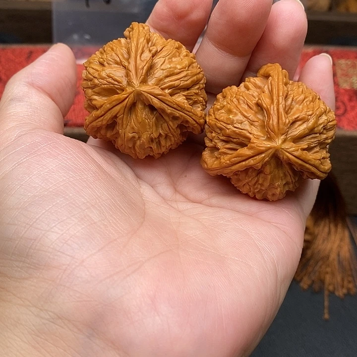 ！***把件文玩核桃白奔