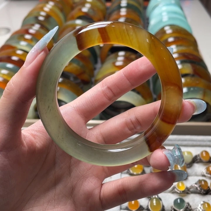 蛇纹石玉未镶嵌手镯56.9