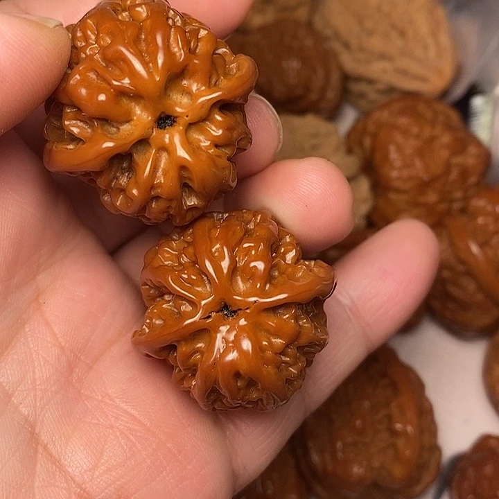 用***6把件文玩核桃小手捻福利