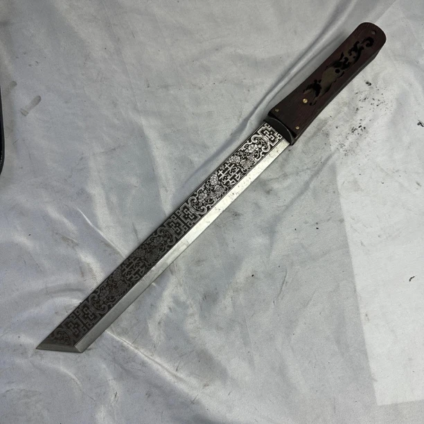 2808 龙泉昊天宝剑屠龙刀高猛钢未开刃