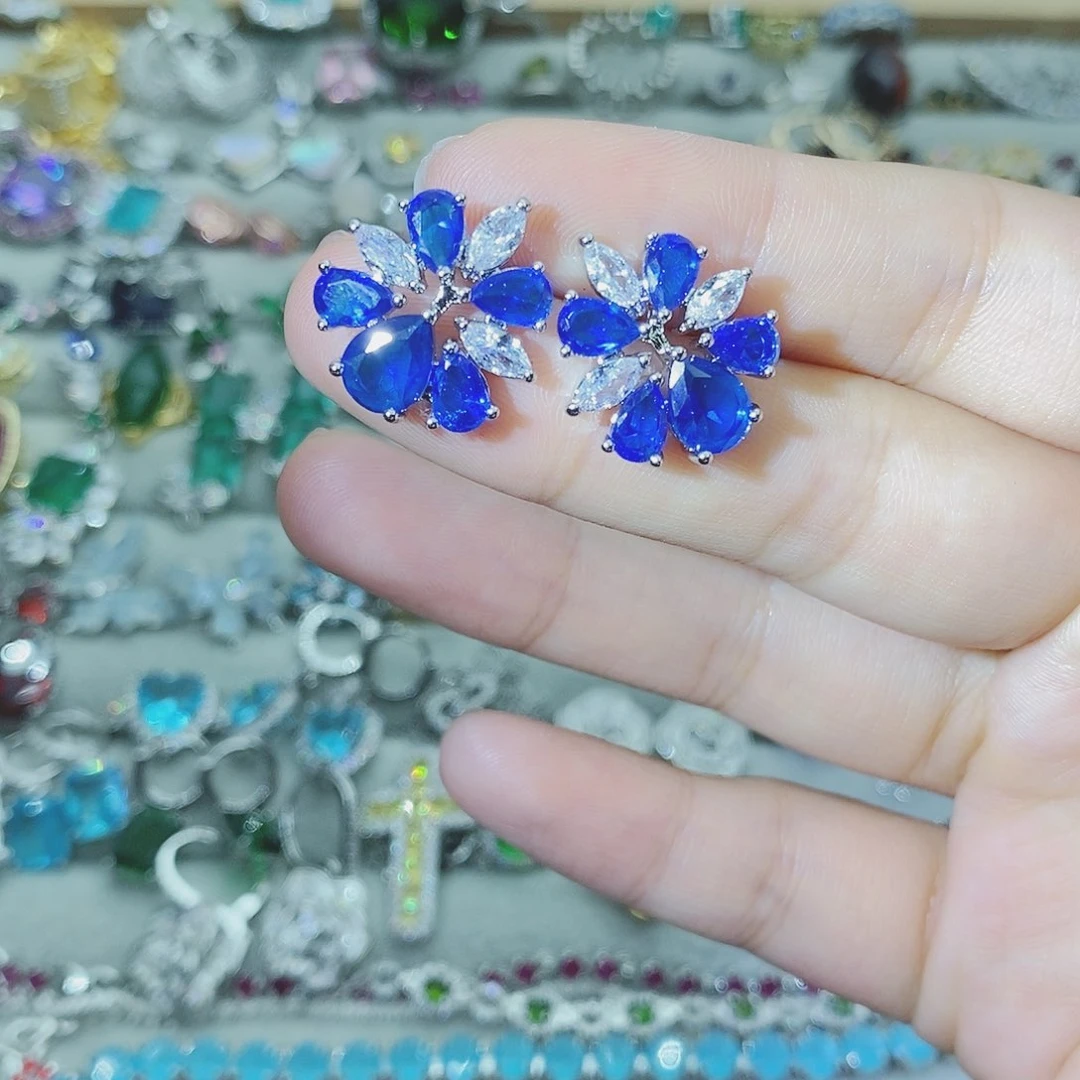 【闪购商品】银S925镶嵌耳饰托帕石