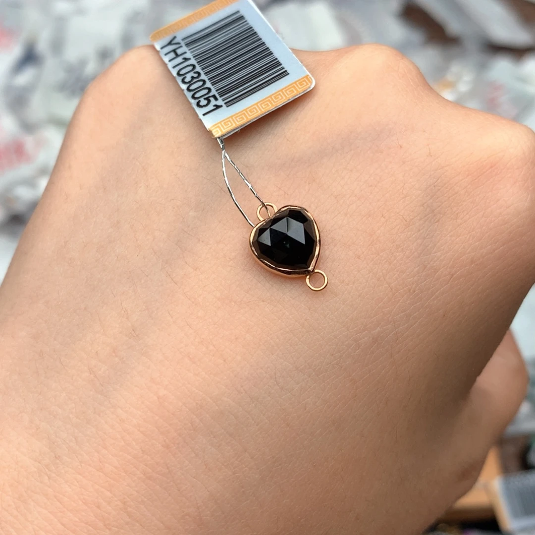 翡翠18K金镶嵌挂件