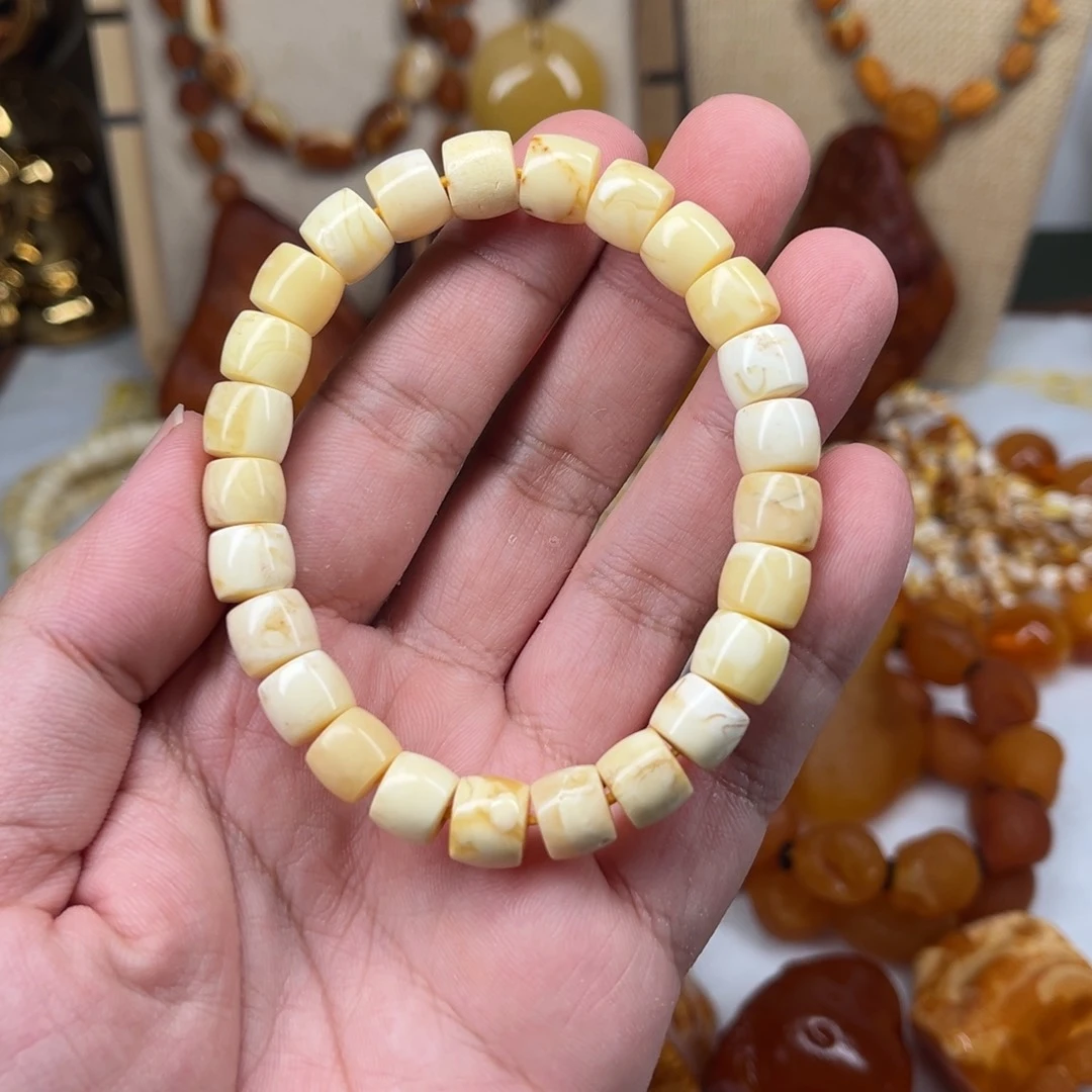 未镶嵌琥珀珠宝奇石