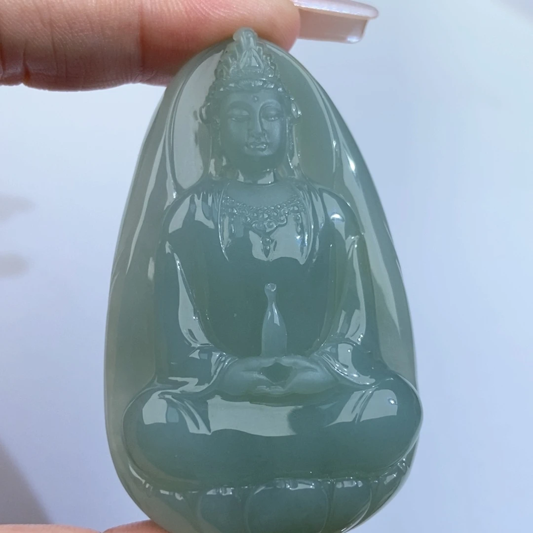 翡翠未镶嵌颈饰素衣观音