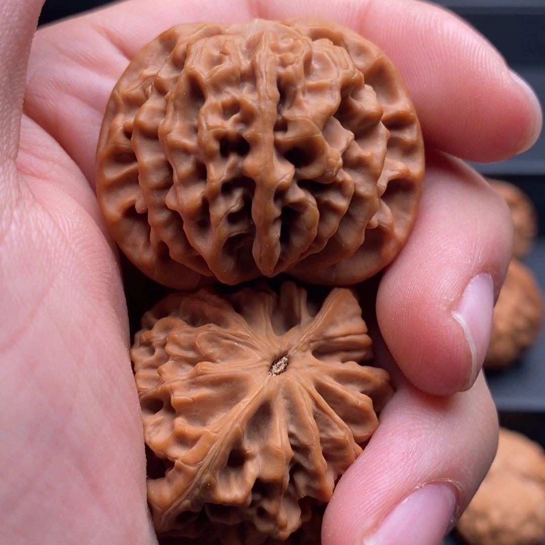 Z***N文玩核桃把件秦闷