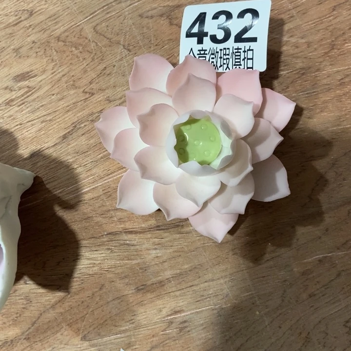 陶瓷手工制作陶瓷花摆件