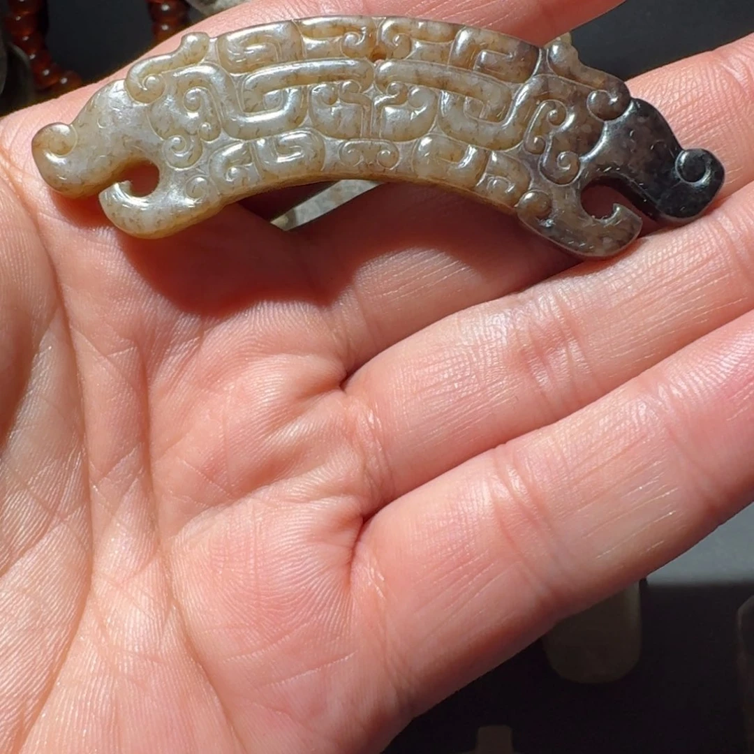 未镶嵌手镯和田玉（糖玉）郑*