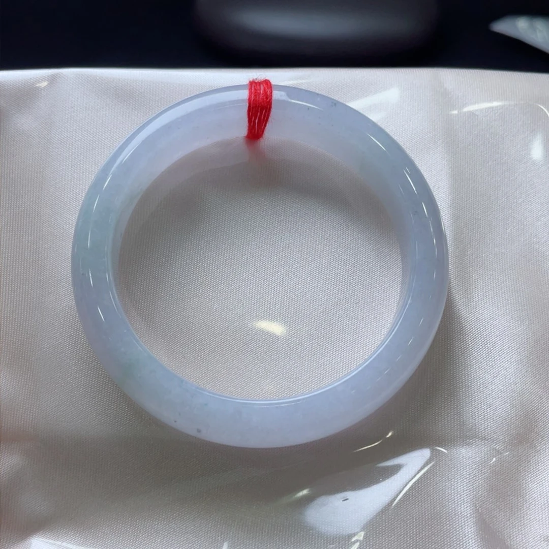 【闪购商品】翡翠手镯未镶嵌54圈