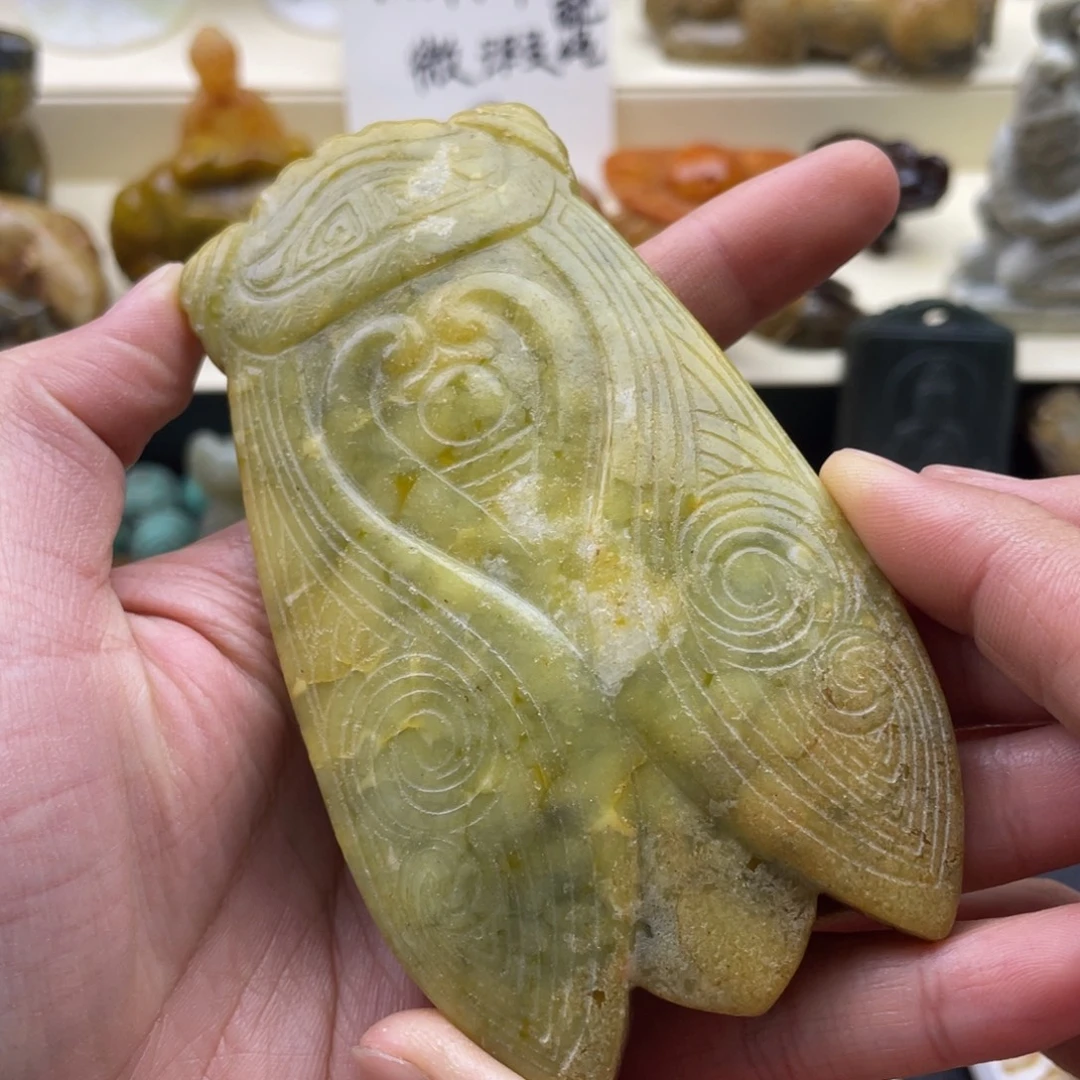 未镶嵌蛇纹石玉颈饰