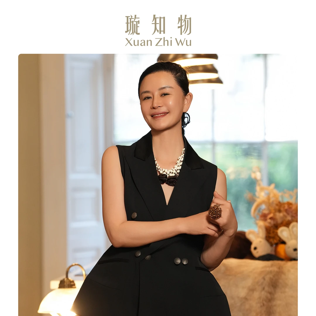 约会马甲 小香风气质轻奢时尚女士黑色春季双排扣