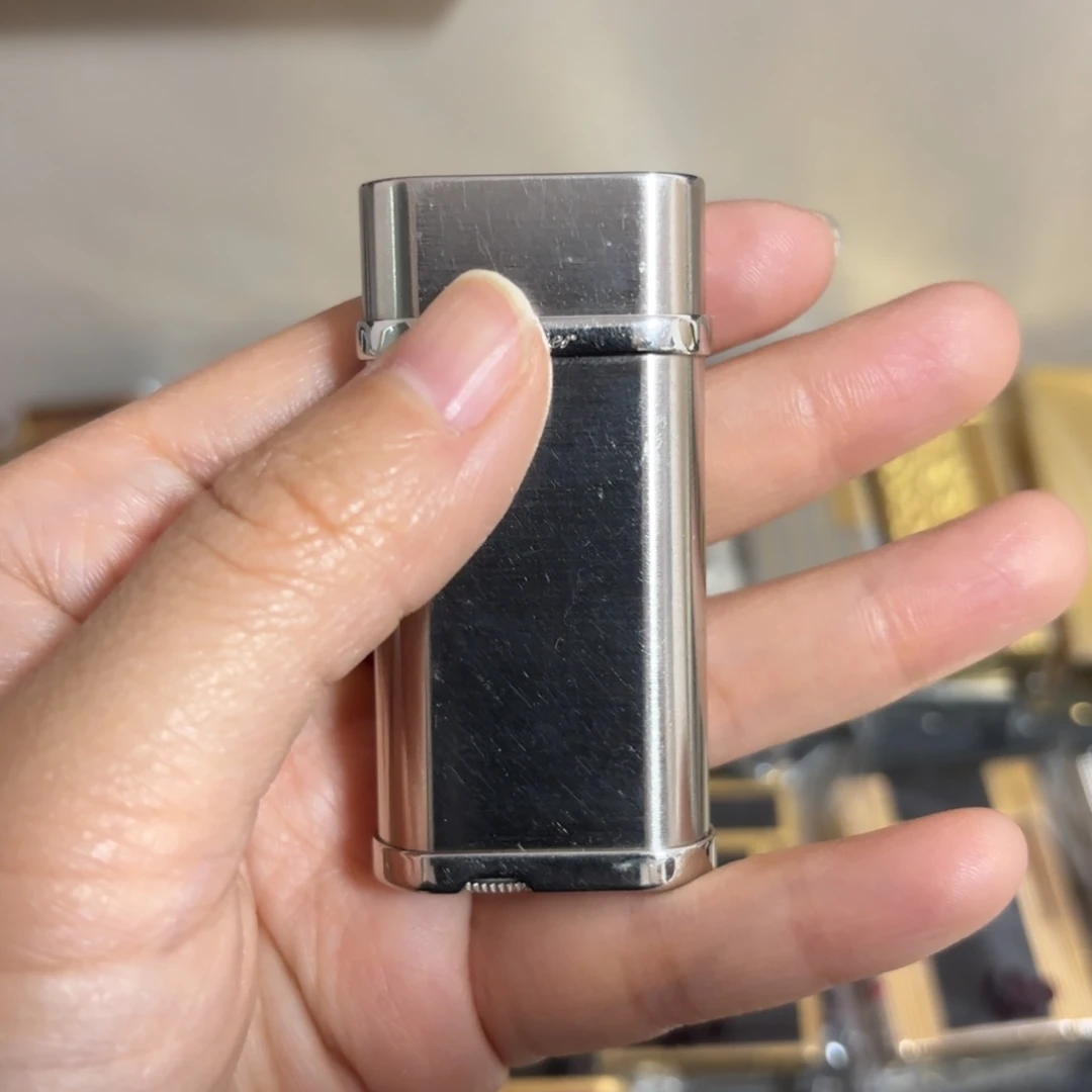 都登卡中古打火机