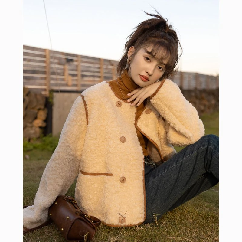 【现货+运费险】小香风仿羊羔毛外套女秋冬款高级感小个子短款JD218