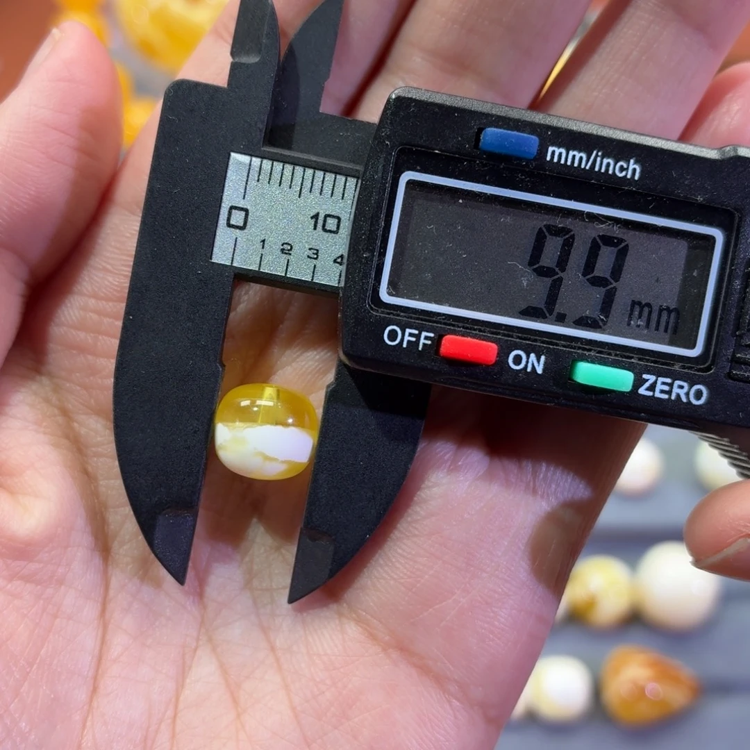 琥珀未镶嵌裸石老型