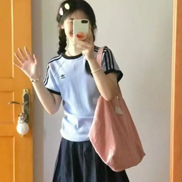 2025年夏季男女经典爆款T恤运动休闲刺绣短袖