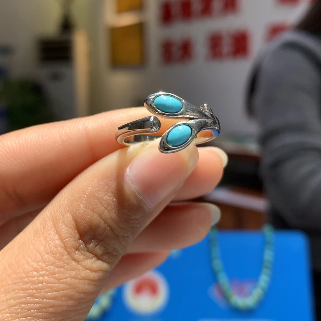 银S925镶嵌绿松石戒指