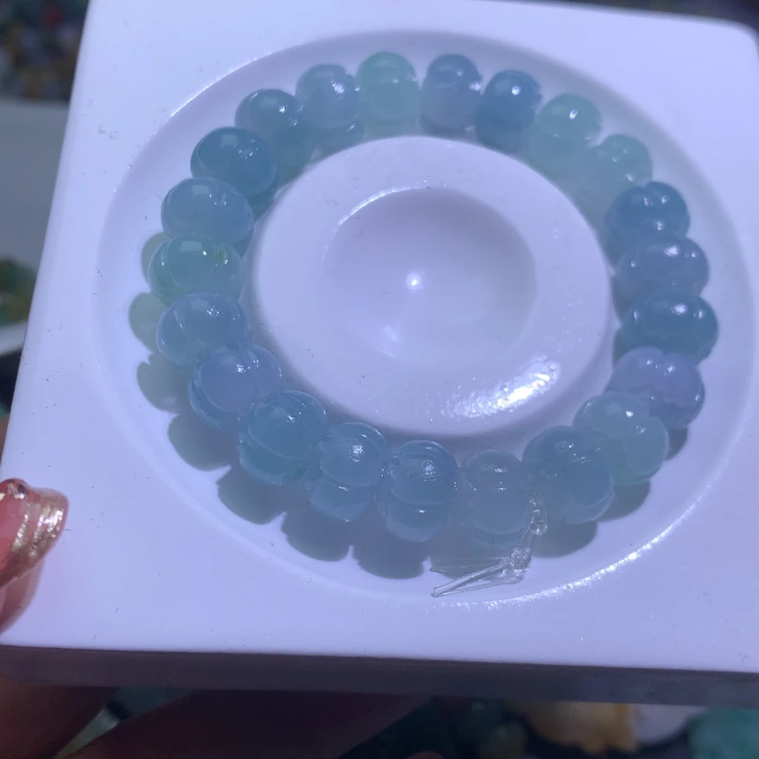 定制翡翠未镶嵌鬼**七毛货