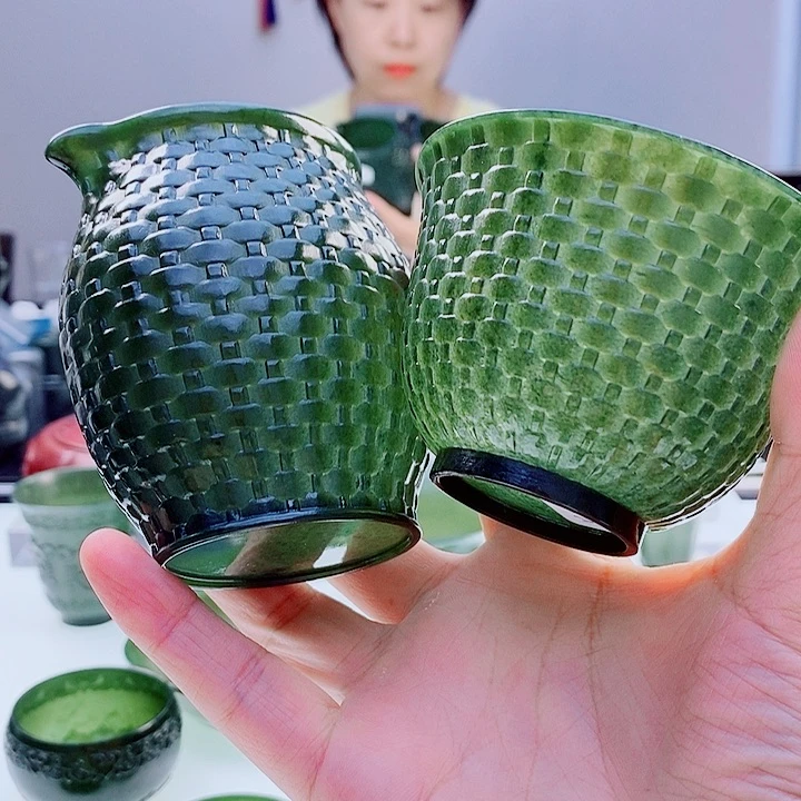 中***康和田玉（青玉）未镶嵌把件