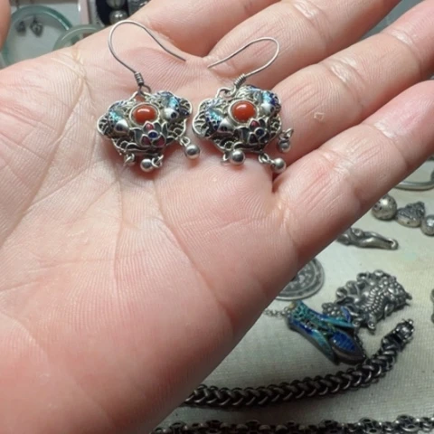 陶瓷1****9漂亮，偏远地区不包邮