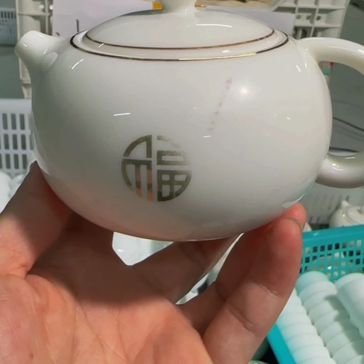 孤品唯一啊泡茶壶^_^^_^羊脂玉