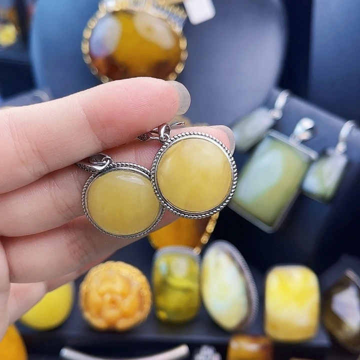 南红玛瑙银S925镶嵌项链