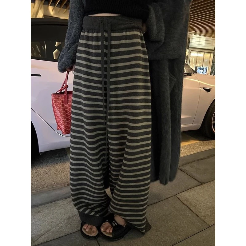 秋冬舒适保暖毛线裤子宽松显瘦阔腿裤慵懒黑灰色条纹针织休闲裤女