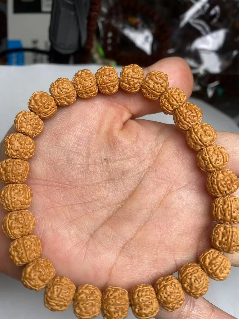 10-12印尼小金刚原皮爆龙纹肉度好高油性红的快