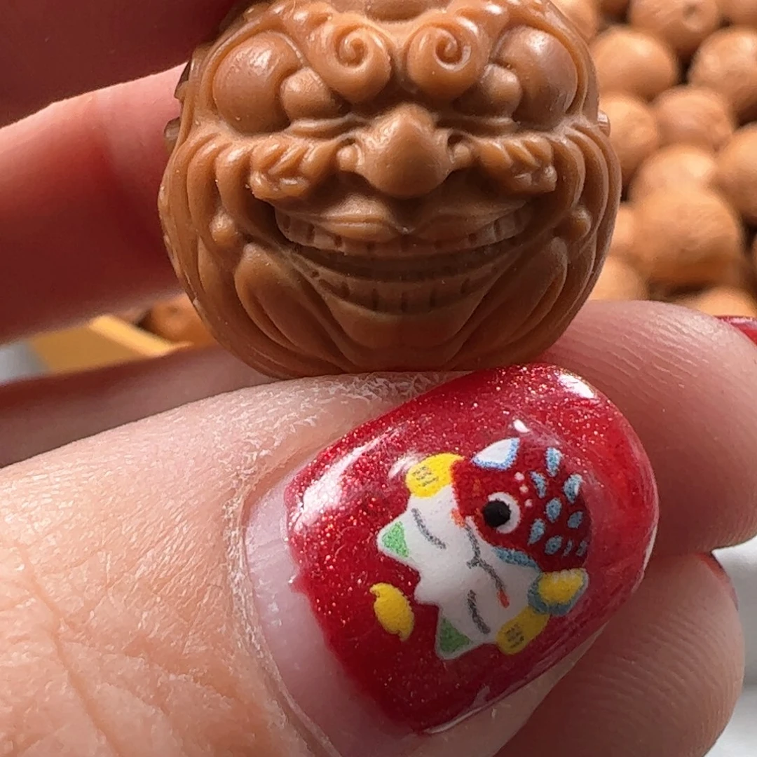 22号猴头雕刻佛爷恶僧