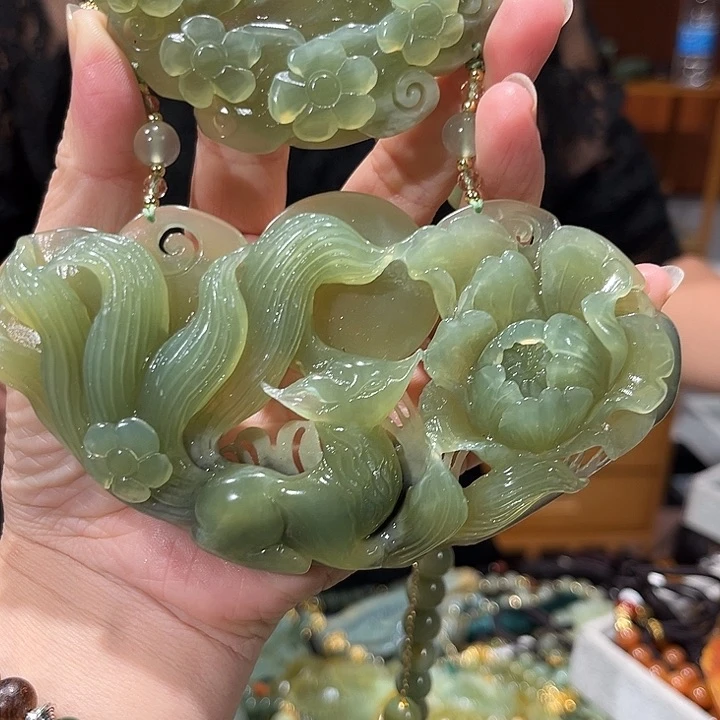 未镶嵌岫玉毛衣链