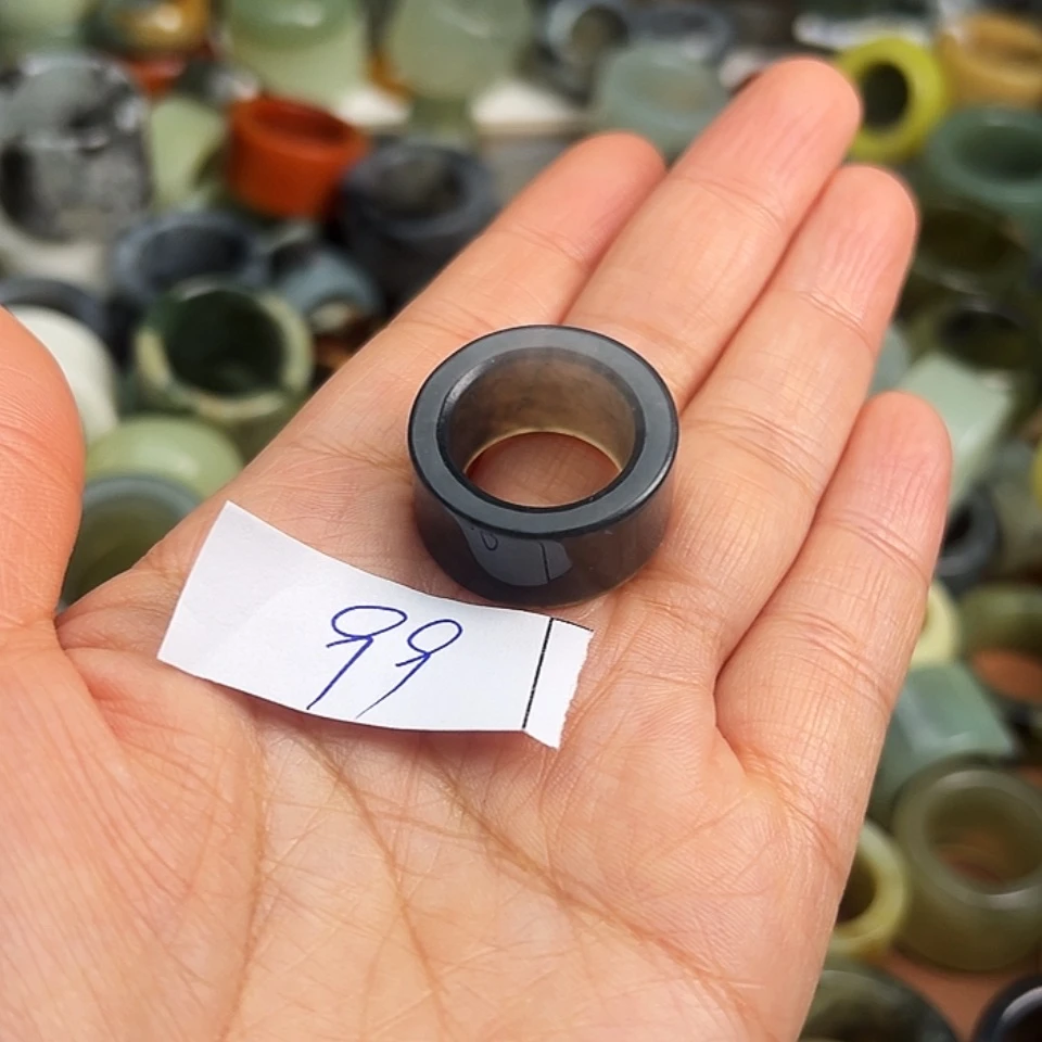 【闪购商品】未镶嵌蛇纹石玉戒指名****取