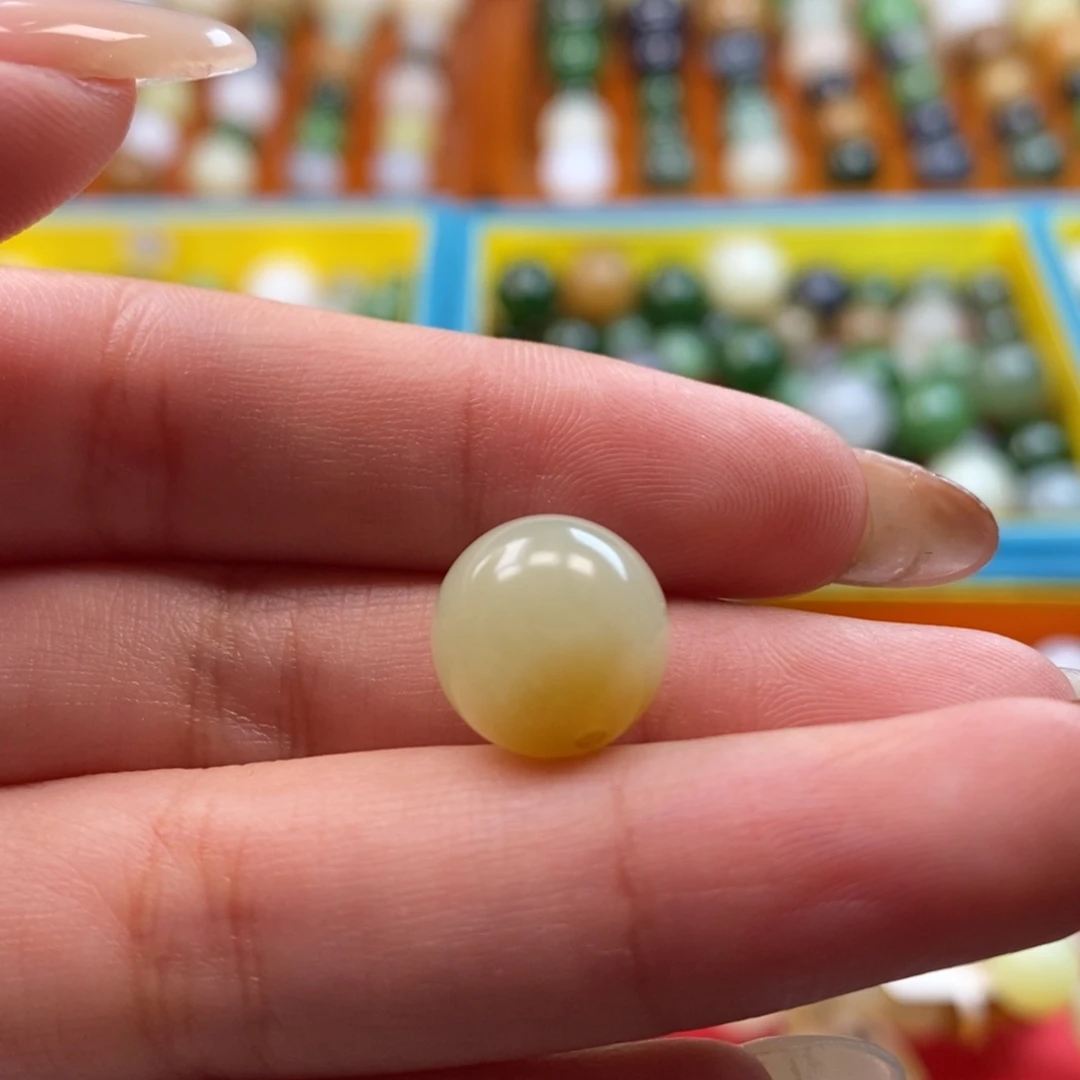 和田玉未镶嵌珠宝奇石福利糖黄口单珠z12