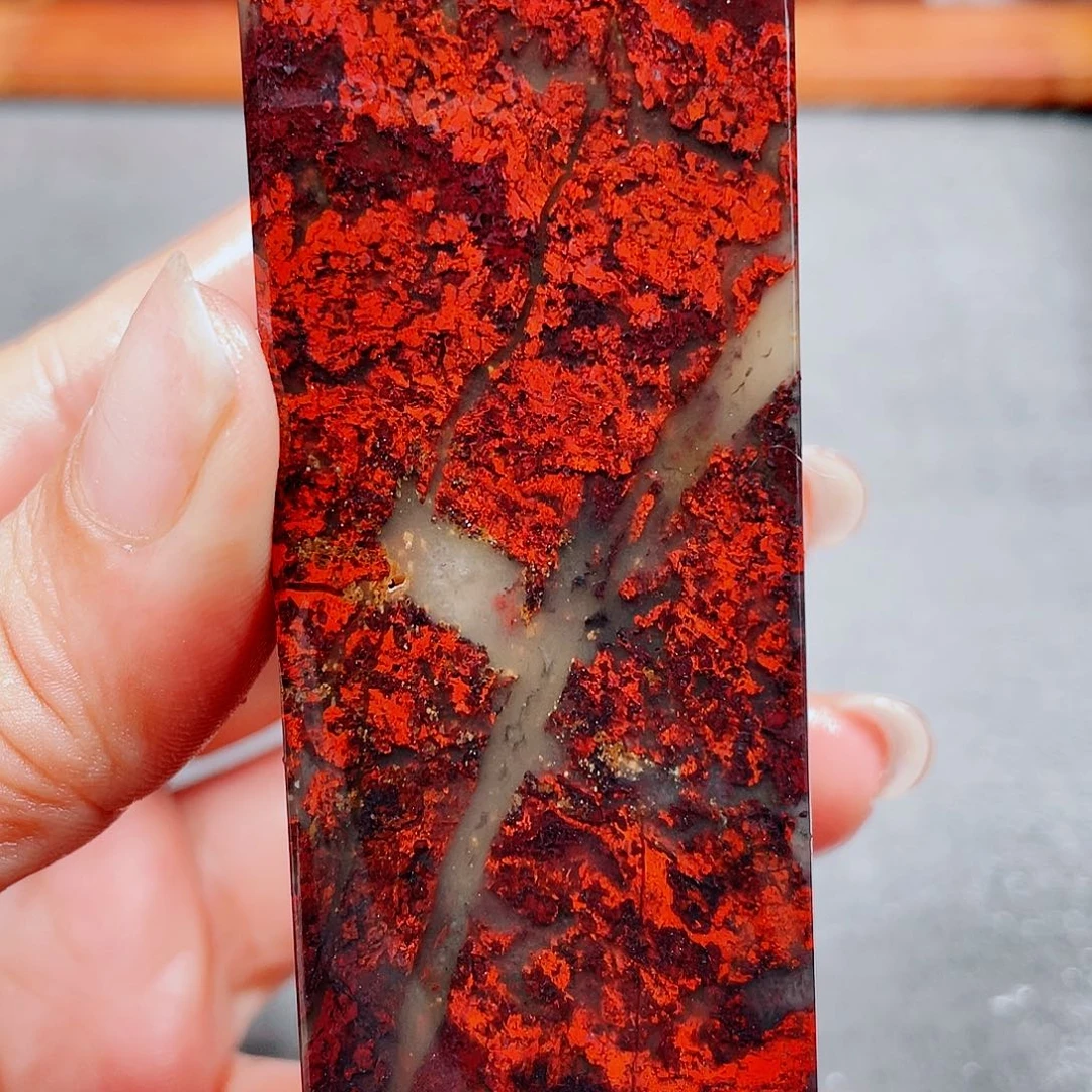 【闪购商品】玉桂林鸡血玉印章素章