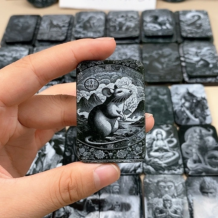 颈饰未镶嵌和田玉