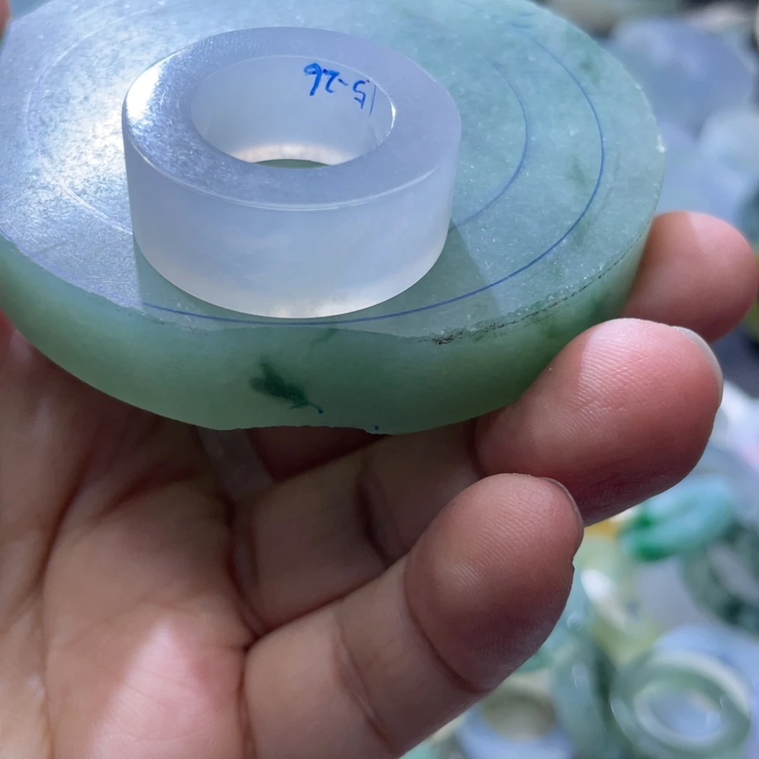 创***i定制翡翠未镶嵌天然翡翠