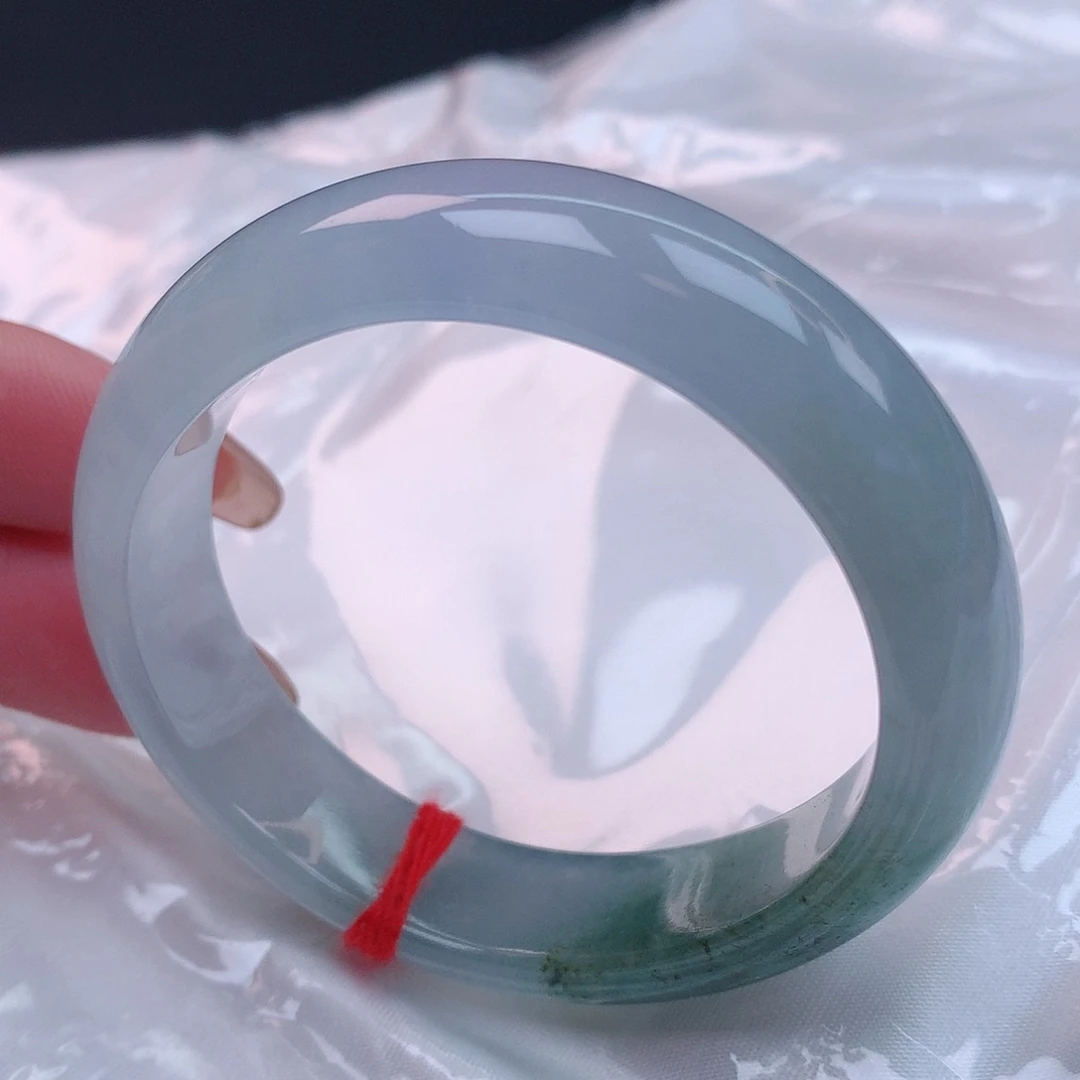 【闪购商品】未镶嵌手镯（贵妃镯）翡翠53+