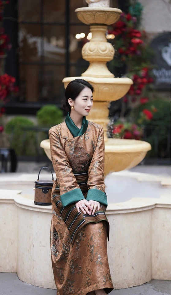 珠姆·藏式春季新款立领西藏服「繁华似锦」